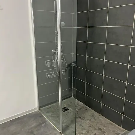 Apartment Goldsand Plage, Piscine, Jardin, Parking La Ciotat